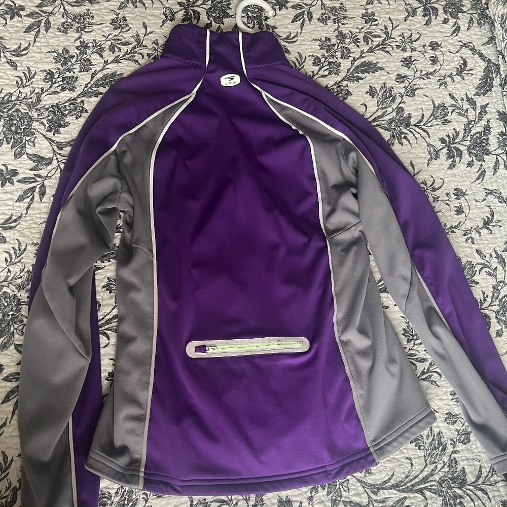 Sugoi Running Jacket - Picture 2 of 3